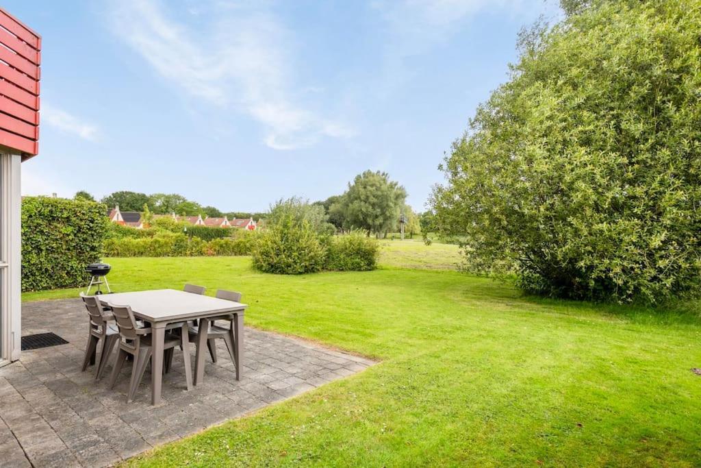 Vakantiehuis Aan Het Water -Incl Laadpaal- Ewijk Exteriör bild