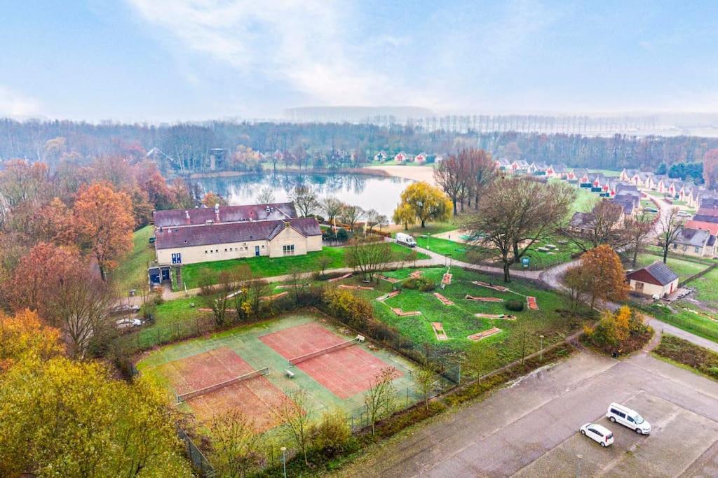 Vakantiehuis Aan Het Water -Incl Laadpaal- Ewijk Exteriör bild