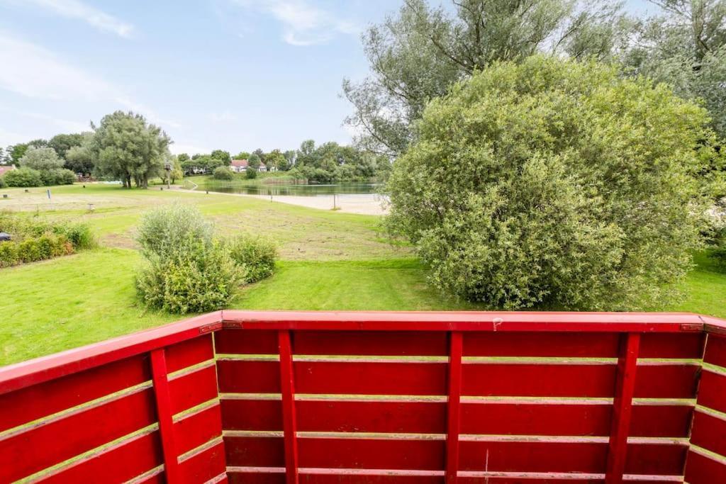 Vakantiehuis Aan Het Water -Incl Laadpaal- Ewijk Exteriör bild
